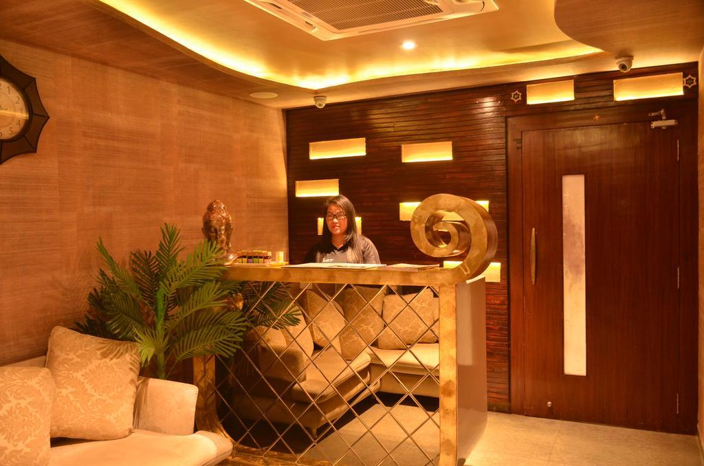 Hotel Anjushree à Ujjain Extérieur photo